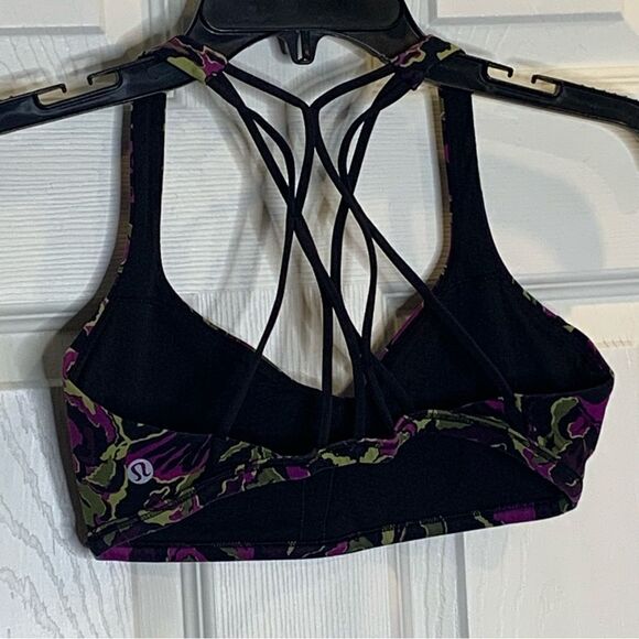 Lululemon Free To Be Zen Sports Bra Size 6 - Picture 7 of 11